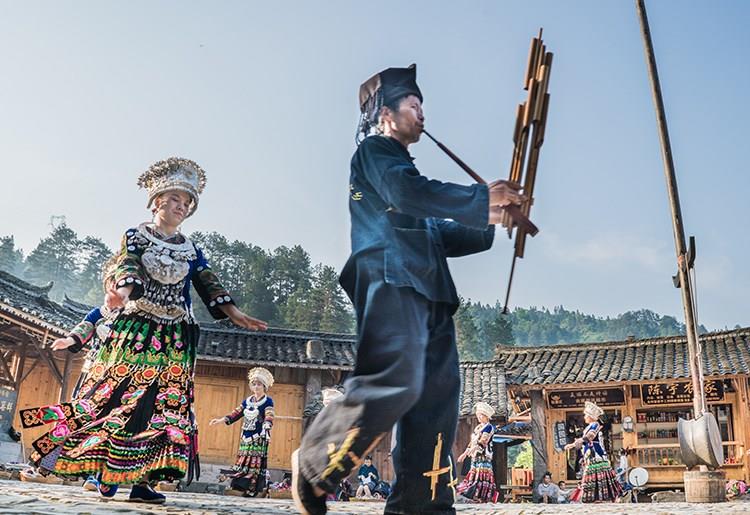張家界風(fēng)景正好，而您剛好有空